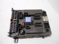 Купити 2002 citroen c5 рамка / модуль запобіжників 96462268, фото thumb