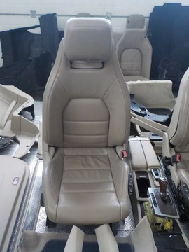 фото thumb №5, Mercedes w207 купе 09- салон сиденья обивка консоль комплект