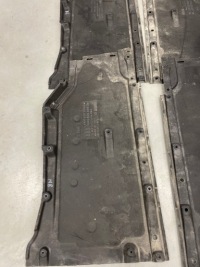 Накладка плита подвеска левая правая a5 8w оригинал с Разборки, фото thumb