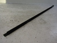 фото thumb №7, Volkswagen passat b8 2016 права планка / прокладка скла двері задніх