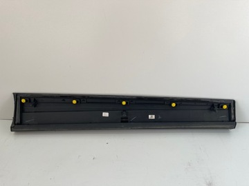 фото thumb №4, Audi q8 4m8 планка дверь левый перед 4m8853959