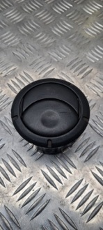 фото thumb №2, Dacia renault решётка обдув 8200212480p