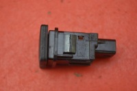 Вимикач кнопка відкривання заливної пального 15c252 toyota avensis t27 09-11 Недорого, фото thumb