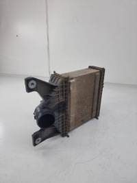 Интеркулер land rover discovery 5 fpla6k775ab Оригинал, фото thumb