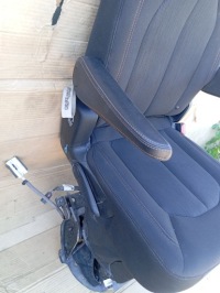 фото thumb №11, Chrysler pacifica 17- сиденье ii ряд правое сиденье тканевый правое зад