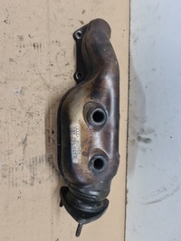 фото thumb №1, Коллектор выпускной audi a8 d2 4.2 077253033t