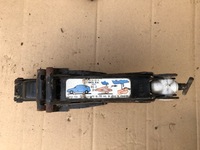 фото thumb №1, Домкрат подъемник seat 1l0011031a