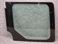 фото thumb №1, Стекло задних дверь vw crafter ii оригинальный номер 7c0845502ac