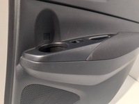 фото thumb №5, Toyota corolla e210 e21 обшивка двері задній правий хетчбек et112