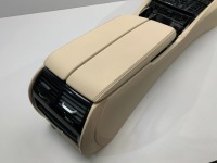 Bmw g30 g31 g32 туннель средний подлокотник canberrabeige Недорого, фото thumb