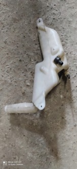 фото thumb №1, Бачок омивача opel astra h iii ксенон