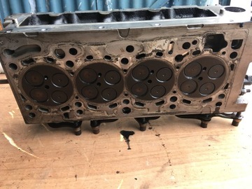 ГОЛОВКА VW AUDI 2.0TDI CNH 04L103373E