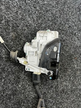 фото thumb №5, Zamkek двері праві перед audi a6 c6 4f1837016