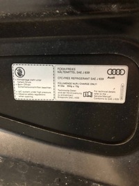 фото thumb №16, Капот крышка двигателя do audi a4 b8 рестайлинг 12-15 w цвете ly9t