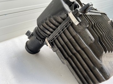 фото thumb №7, Корпус фильтра воздуха vw audi 7l6129601q