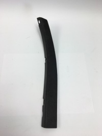 фото thumb №1, Пластик защита стойка багажника правая mercedes w124 kombi 1246920201