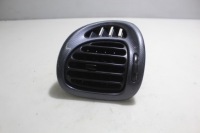 фото thumb №1, Решётка обдув правая citroen xsara picasso