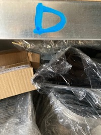 фото thumb №14, Toyota rav4 v планка крила зад праві 75605-42200