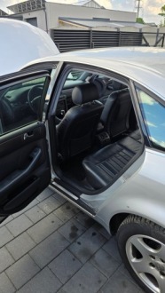 фото thumb №1, Прокладка дверь задняя audi a6 c5 sedan 1997-2004