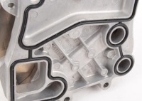 Купить Радиатор масла vag audi a4 a6 a7 a8 q5 q7 оригинальный 059117015p, фото thumb