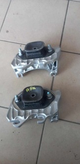 фото thumb №4, Подушка коробки arkana renault clio v 112531060r