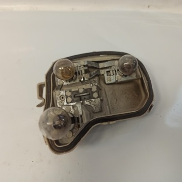 фото thumb №10, Audi a4 b7 вкладка лампи лівий зад 484061l