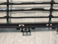 Bmw x1 f48 решётка средняя бампера перед 7354773 Цена, фото thumb