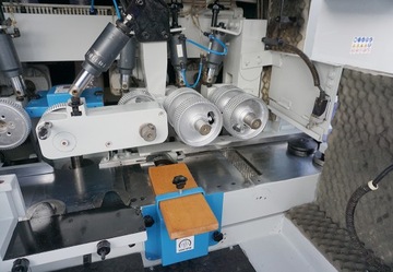 ЧЕТЫРЕХСТОРОННИЙ СТРОГАЛЬНЫЙ СТАНОК LEADERMAC Compact 7-WRZE.