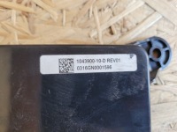 фото thumb №3, Блок управления дверь tesla model x 1043900-10