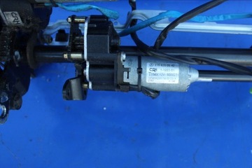 фото thumb №7, Каркас сиденья правого рейка двигатели привод оригинальный номер mercedes sl r230 w230