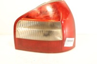 фото thumb №1, Лампа права задня audi a3 8l hb