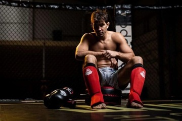 ЭЛАСТИЧНЫЕ ЗАЩИТЫ ДЛЯ ГОЛЕНИ RED SHIN DBX BUSHIDO M