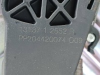 фото thumb №7, Mercedes e w207 207 ручник  педаль тормоза ручного 2044201484