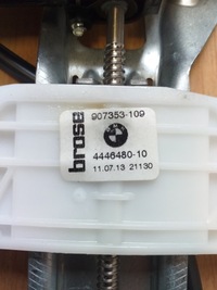 фото thumb №7, Bmw f01 f07 моторчик регулировки подголовник 907353 4446480