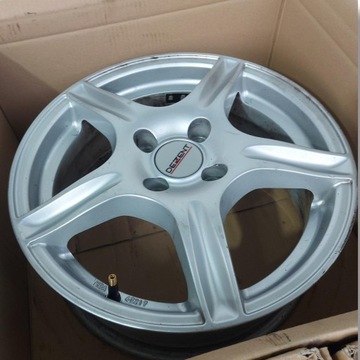 АЛЮМИНИЕВЫЕ КОЛЕСА 15 4x100 6J ET44 DEZENT