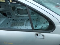 Купити Скло дверей правих 3 дверей peugeot 207 06-15 1,4 vti 1,6, фото thumb