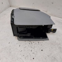 фото thumb №9, Volkswagen golf 5 v підлокітник корпус 1k0864251