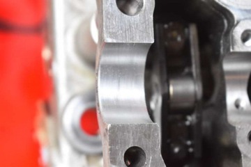 фото thumb №13, Головка двигателя toyota avensis t25 2.2 d-cat 175 km 06-09