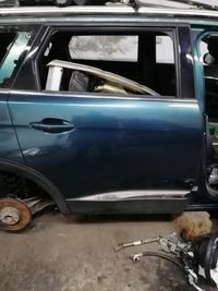 фото thumb №1, Дверь правый задняя edz peugeot 5008 ii