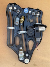 фото thumb №2, Подъемник стекло правый задняя renault megane iii cc cabrio оригинальный номер : 827200018r