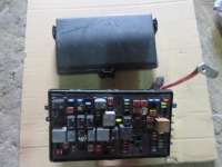 Купить Insignia 2.0 t turbo коробка предохранителей 13220124 x, фото thumb