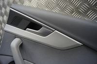 фото thumb №5, Audi a4 b9 універсал оббивка боковина двері зад праві лівий kpl.