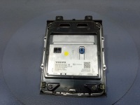 фото thumb №7, Volvo xc60 ii 17- радио навигация тюнер экран комплект 32247465