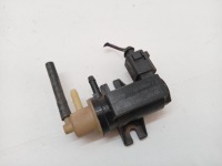 фото thumb №1, Клапан вакууму vw passat b6 2.0 tdi 16v