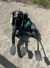 фото thumb №1, Citroen c5 iii 2.0 hdi педаль сцепления тормоза 9666788280