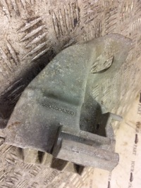 Peugeot partner 2017 кронштейн генератора с Разборки, фото thumb