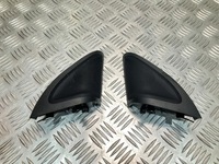 фото thumb №1, Треугольник заглушка дверь правая mercedes gla x156