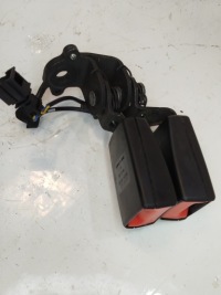 Купити Кліпса ременів задні vw passat b8 8v0857739, фото thumb