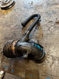 фото thumb №1, 447. корпус фільтра повітря bmw 8596828