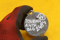 фото thumb №6, Заглушка валов vw touran 1.4 tsi blg 03c103341c